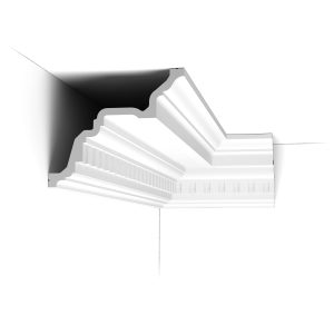 ORAC C422 ornate cornice installed at the wall and ceiling junction, featuring classical detailing, dentil blocks and layered decorative mouldings.